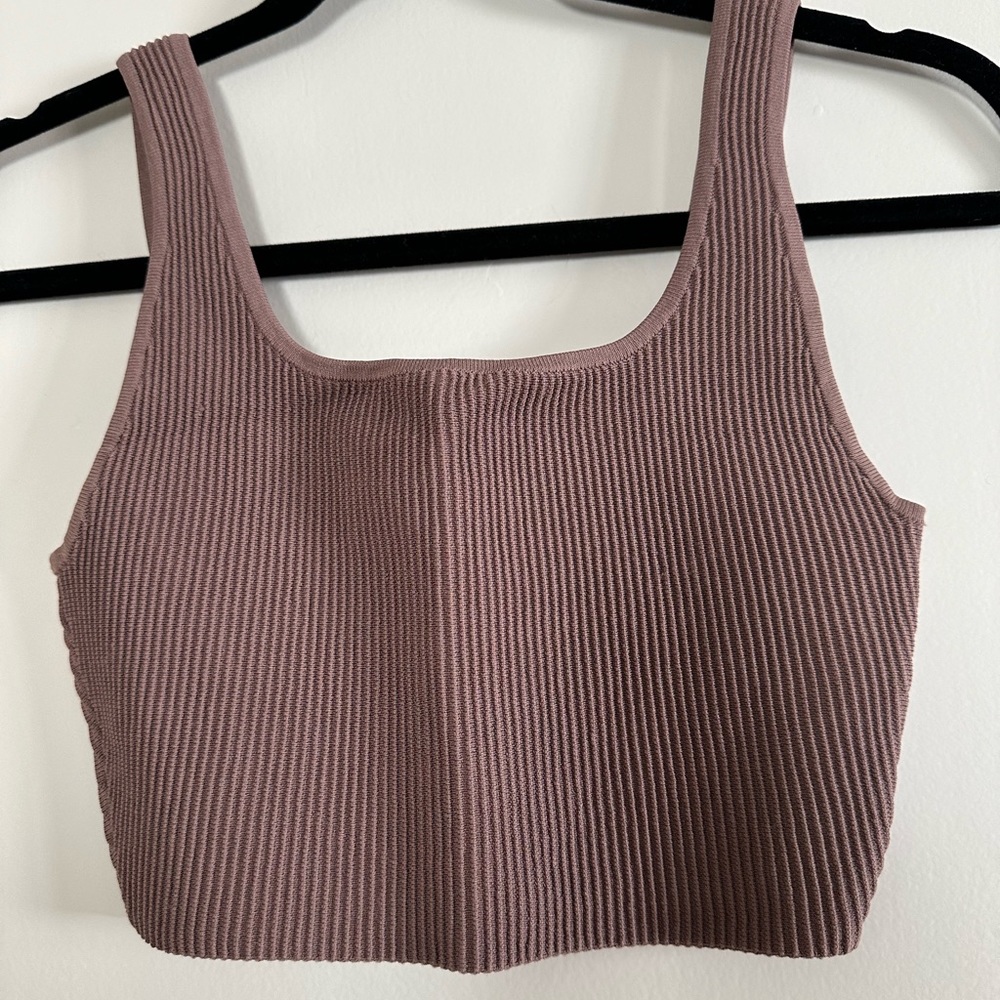 Aritzia Babaton Cropped Tank - Size Small